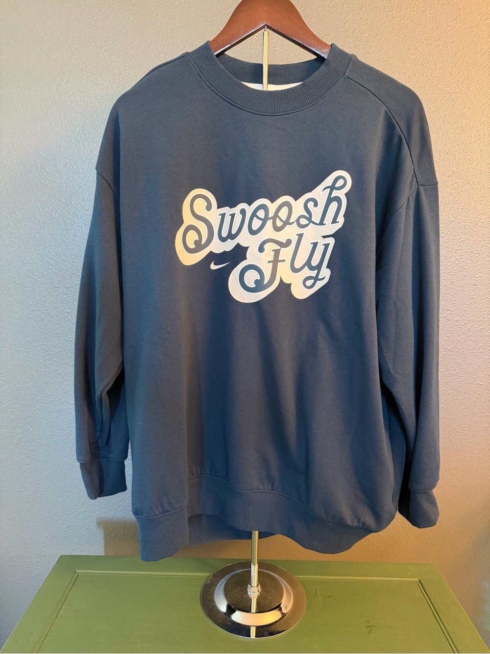 Nike Navy 'Swoosh Fly' Women’s Crewneck Sweatshirt